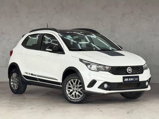FIAT ARGO 1.3 FIREFLY FLEX TREKKING MANUAL